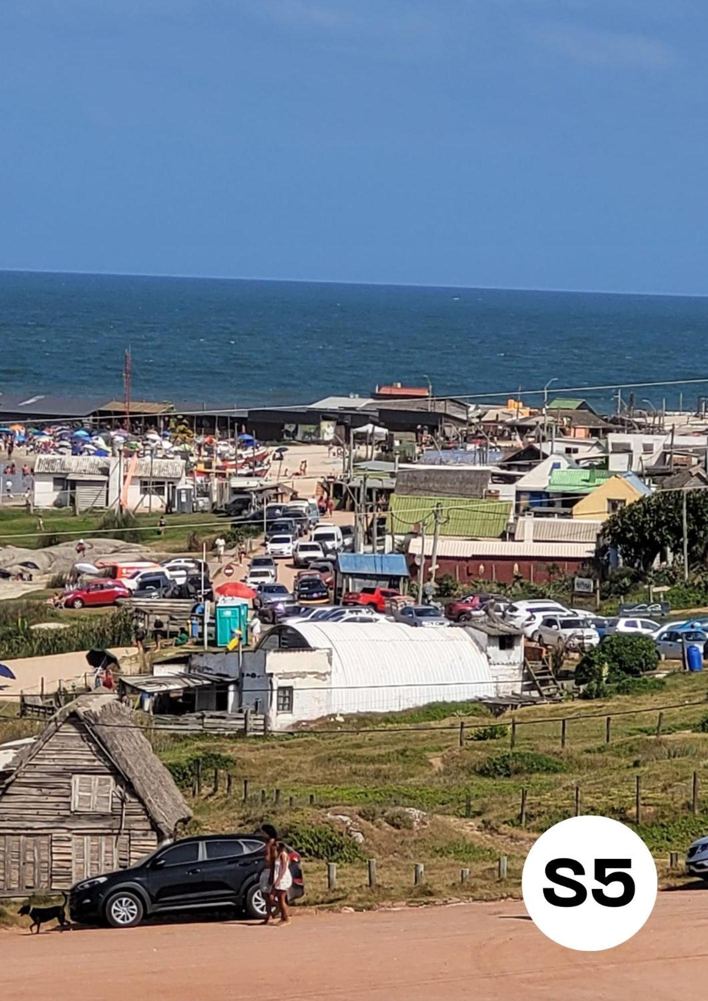 Hotel Aquarella Punta Del Diablo Luaran gambar