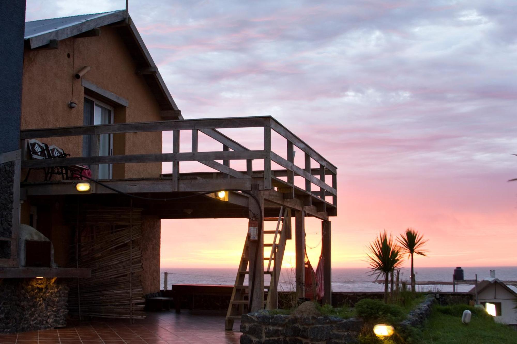 Hotel Aquarella Punta Del Diablo Luaran gambar